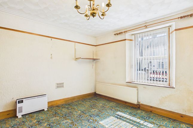 Ivy House, Spring Gardens, Whitland photo 3
