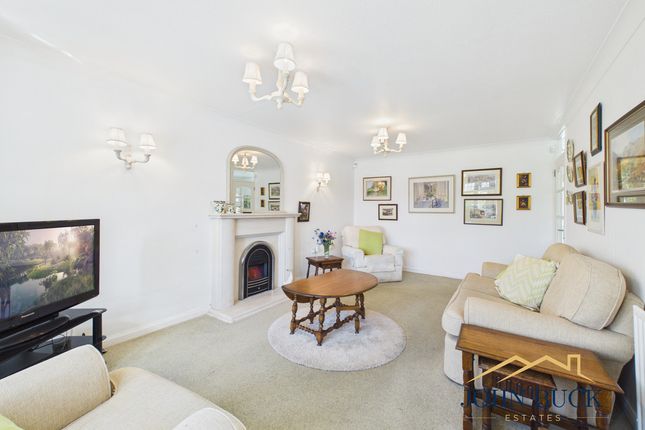 50, Avebury Drive, Washington photo 3