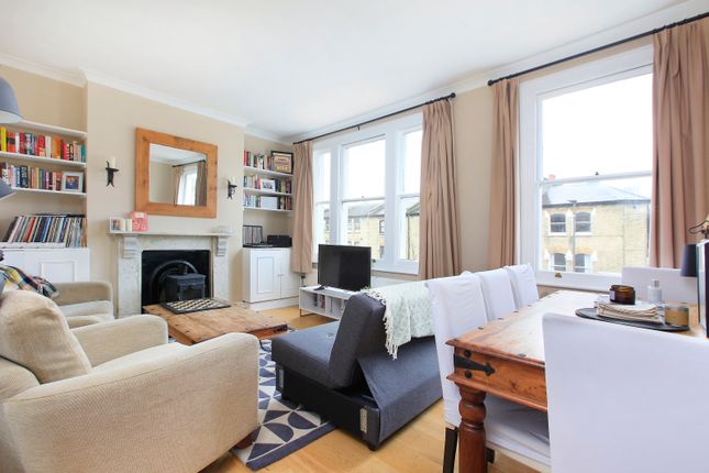 Flat for sale in Northcote Road, Battersea, London