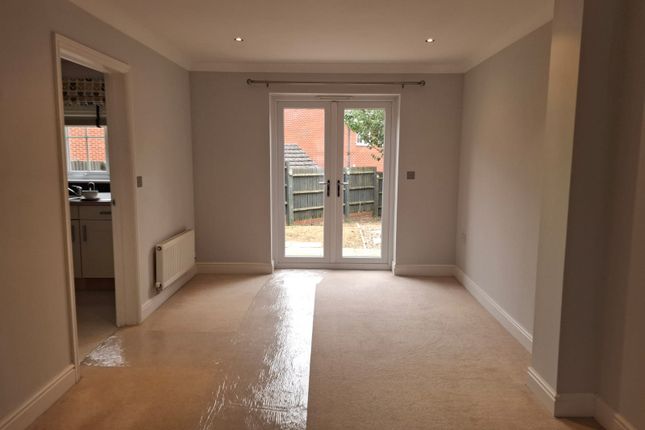 10, Goosander Road, Stowmarket photo 4