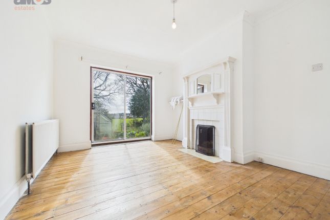 58 Fairmead Avenue, Daws Heath, Essex photo 5