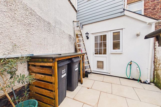 55 East Street, Crediton photo 4