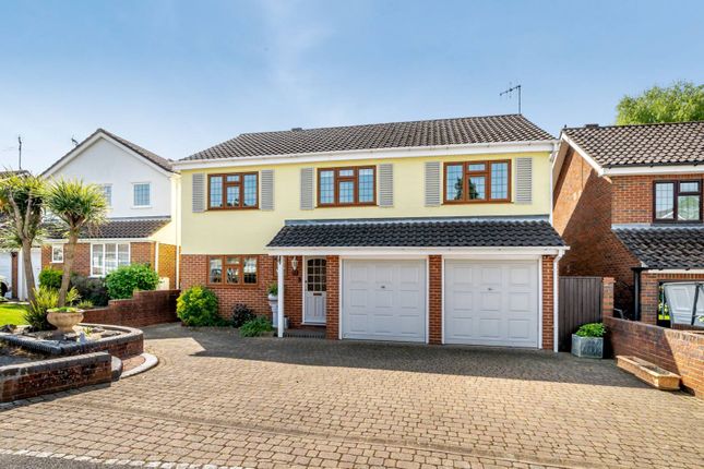 Detached house for sale in Courtlands Close, Ruislip