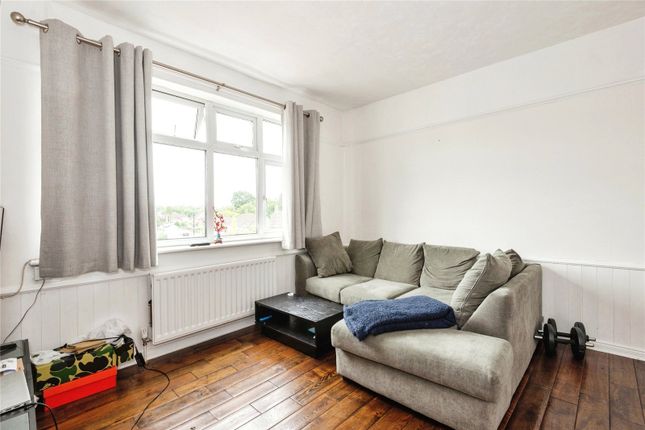 147A,, Cobham Road, Leatherhead photo 4