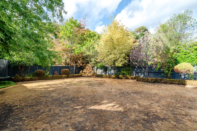 5A,, Beechwood Avenue, Weybridge photo 3