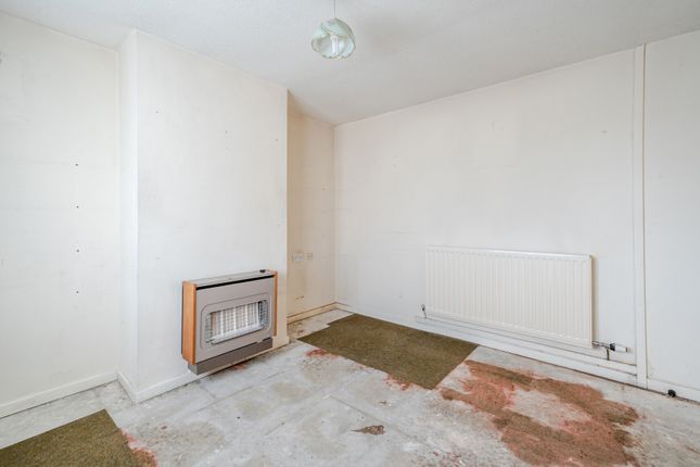 8, Blackbird Court, Gloucestershire photo 3