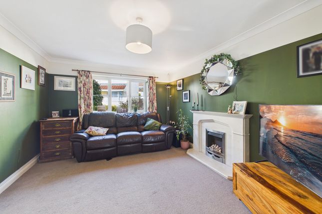 4 Jocelyn Mead, Crediton photo 3