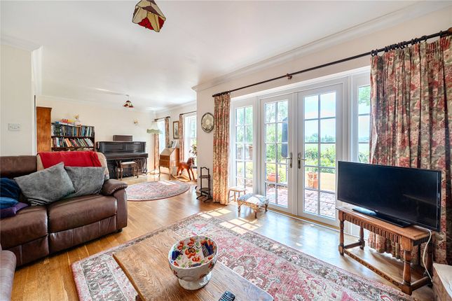 Gardeners Cottage,, Arrow Lane, Hartley Wintney photo 4