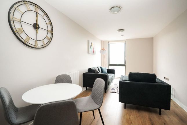 Apartment 206 Quay Central, 9 Jesse Hartley Way, Liverpool photo 3