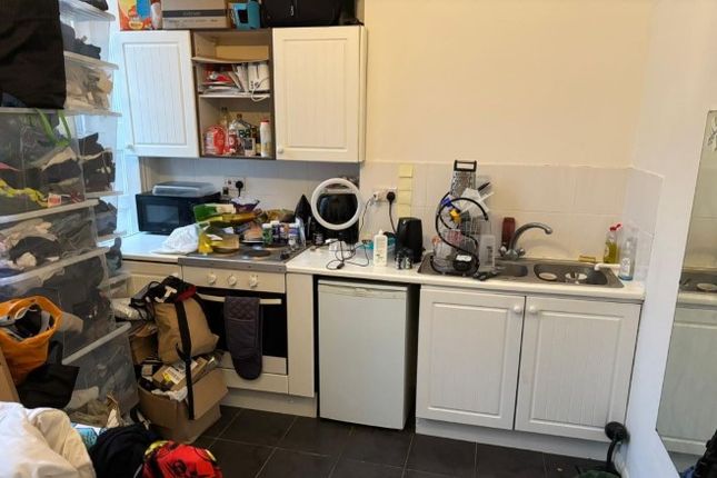 Flat 4, 7 Oriental Place,, Brighton photo 2