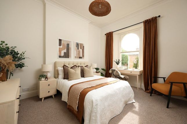 Flat 5, Broomwell Lodge, 26, Westfield Park, Bristol photo 4