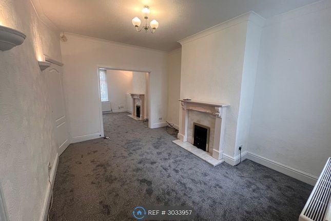 Ellesmere St, Swinton, Manchester photo 4