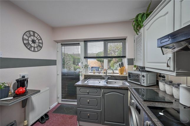 16, Highfield Road, Stafford photo 4