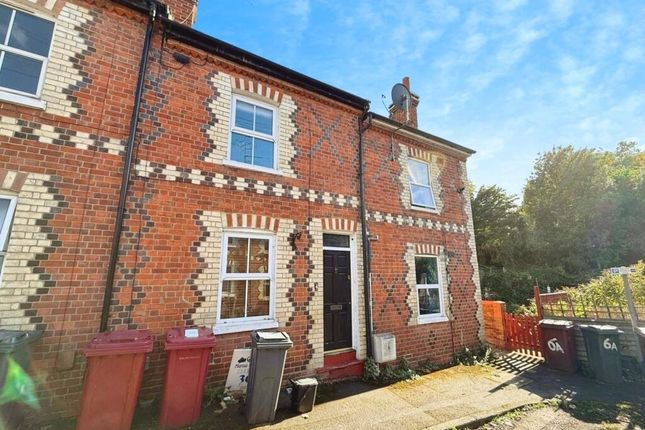 2-bed terraced on 4 River Road, 4 River Road, Reading, £110,000