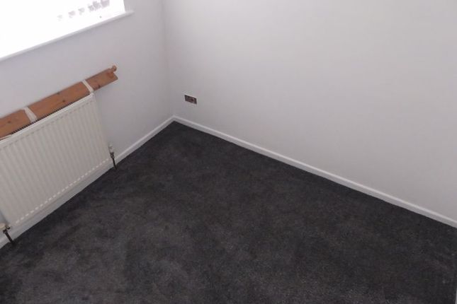 Terraced house to rent in Heywood Road, Rochdale