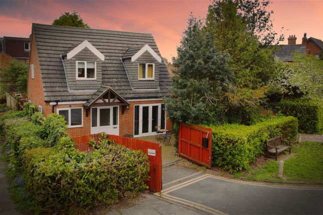 Thumbnail Detached house for sale in Beacon Road, Loughborough