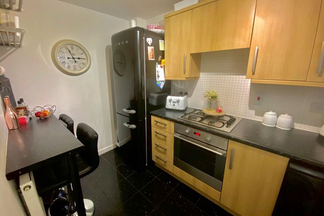 5 Forsythia Close, Bedworth photo 4