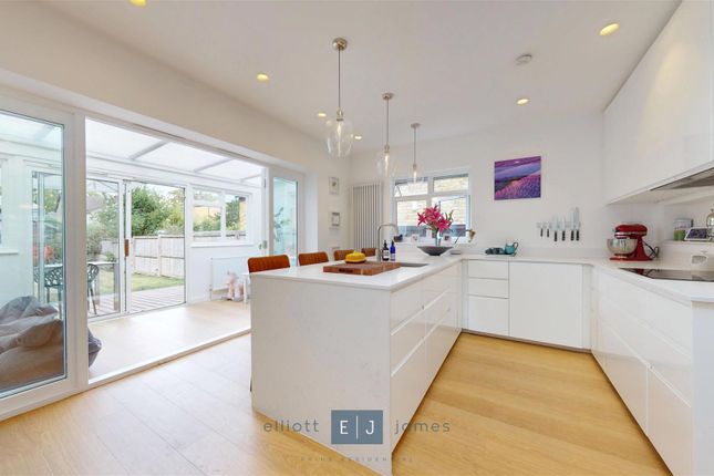 48, Lower Park Road, Loughton photo 3