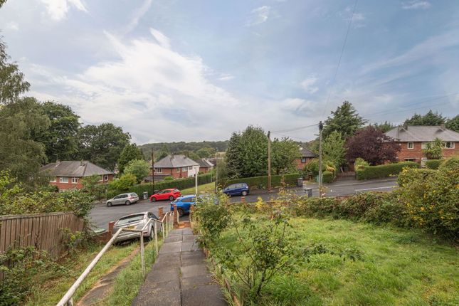 1, Foxcroft Green, Leeds photo 2