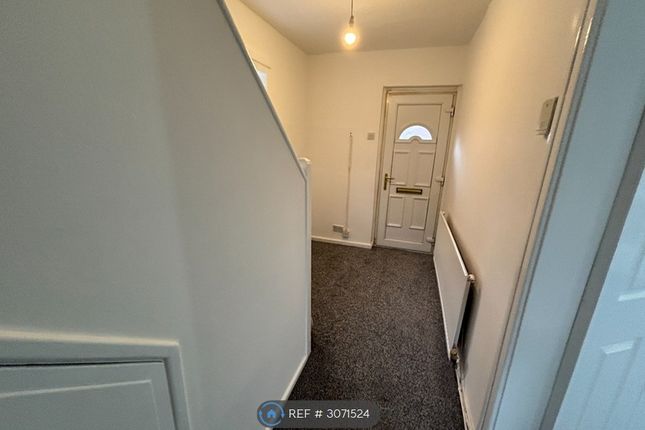Oban Avenue, Oldham photo 3