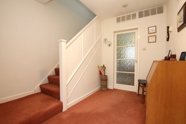 3, Park View Avenue, Branston photo 3