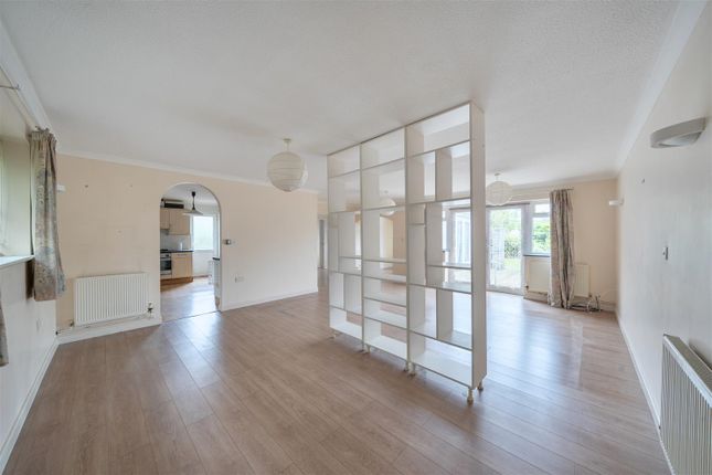 34, Pencaerfenni Park, Swansea photo 4