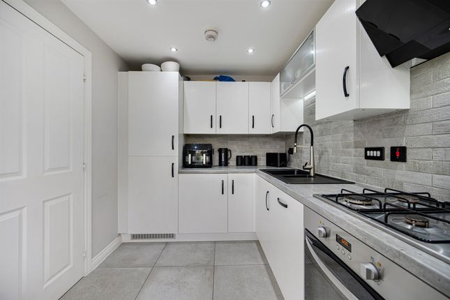 3, Locke Green, Northwich photo 4
