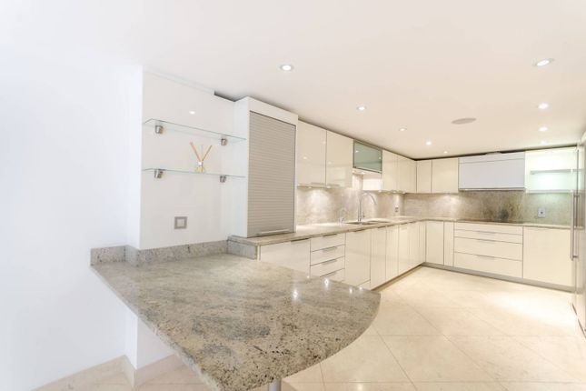 Thumbnail Property to rent in Hamilton Terrace, St John's Wood, London