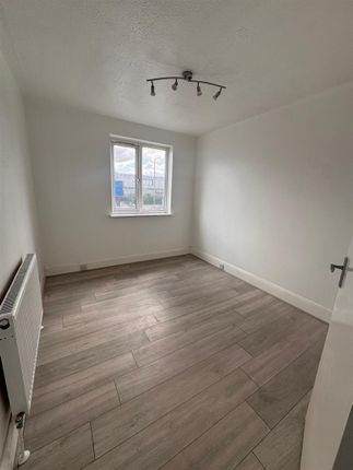 2-bed house on 31A, Malden Way, New Malden, £2,200/mo