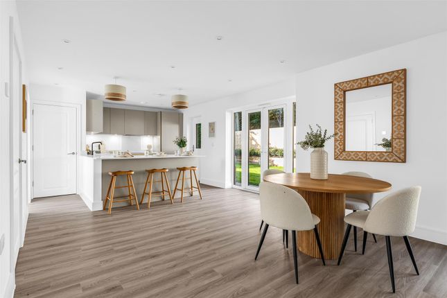 Prestwick Drive, Buntingford photo 2