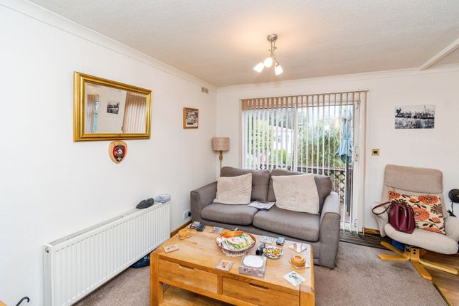 23, Thatched Cottage Park, Lyndhurst photo 2