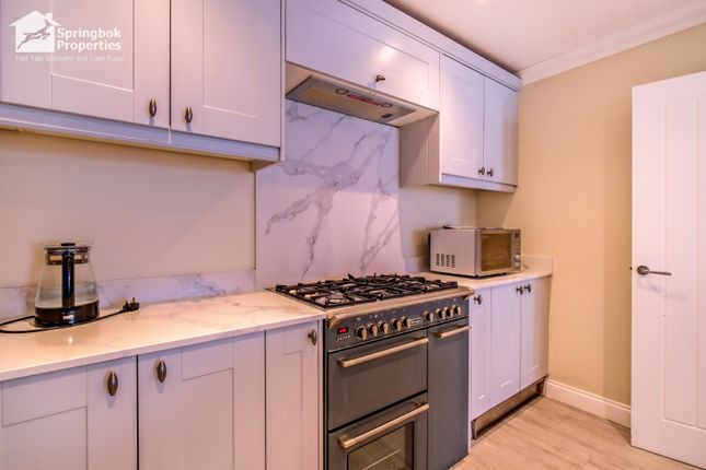 Olivia Heights, Chestnut Avenue, Tidworth photo 4