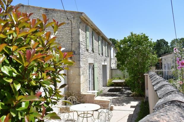 Property for Sale in Croix-Chapeau, La Jarrie, La Rochelle, Charente- Maritime, Poitou-Charentes, France - Zoopla