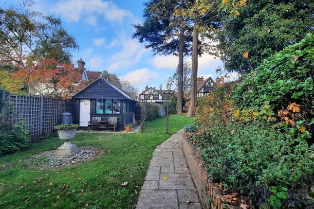 43,East Lodge, St. Catharine's Road, Broxbourne photo 3