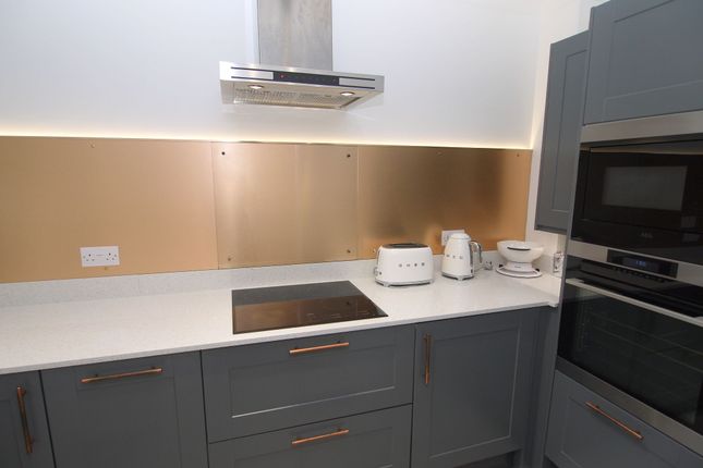 8 Knotts Place, Sevenoaks photo 4