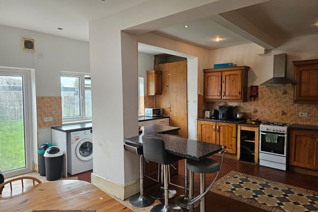 Woodgrange 9, Woodgrange, London photo 2