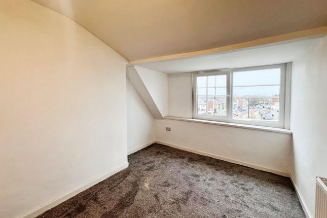 Winston Court, Flat 9, 7-8 Fort Terrace, Bridlington photo 5