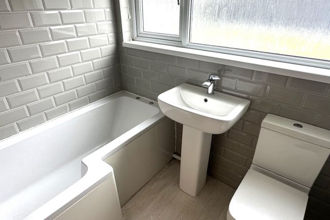 3, Wells Road, Port Talbot photo 4