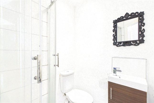 Room 7, 131, SOUTHFIELD ROAD, Middlesbrough photo 5