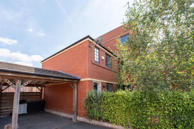 24, Wolsey Island Way, Leicester photo 3