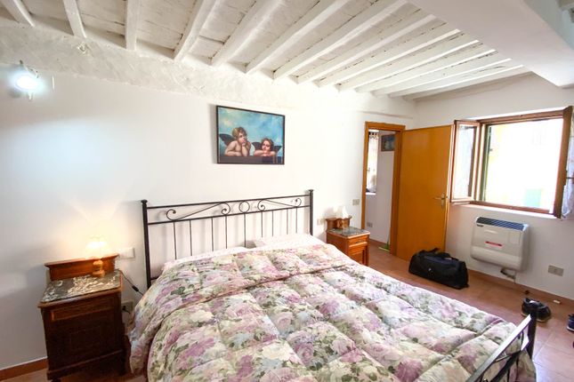 Apartment for sale in Borgo Buio, Guardistallo, Pisa, Tuscany, Italy