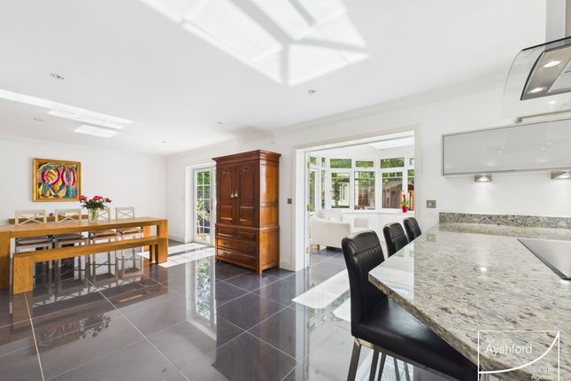 3 Gentian Close, Paignton photo 4