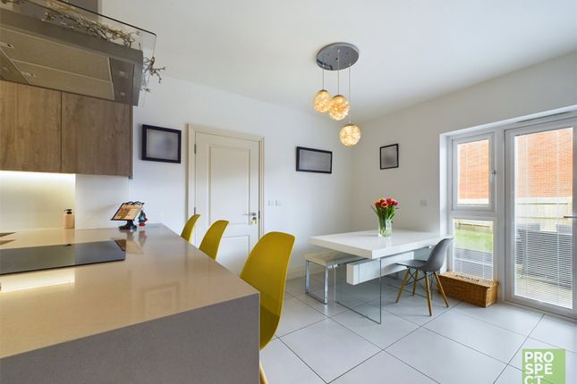 End terrace house to rent in Rosebay Crescent, Warfield, Bracknell, Berkshire