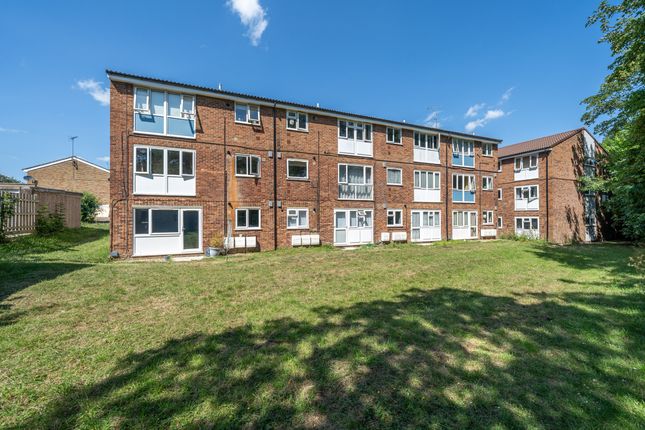 54-Kimpton-Close-06178