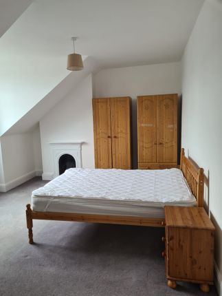 Thumbnail Room to rent in Linden Road, Westbury Park, Bristol