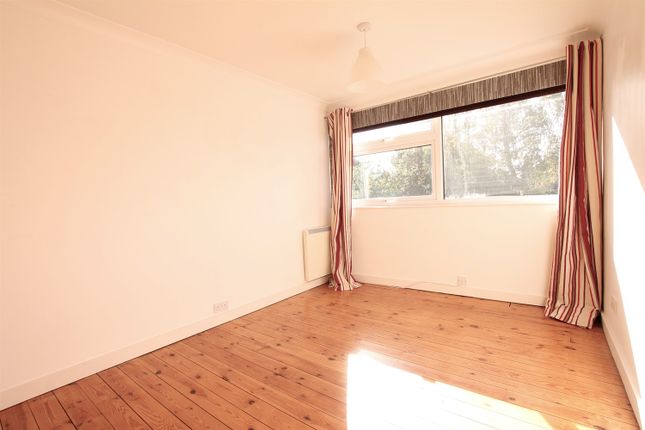 9, St Mary's Mount, Cottingham photo 5