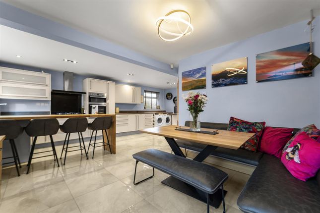 24, Helvellyn Drive, Burnley photo 3
