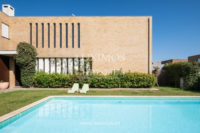 Thumbnail Villa for sale in Matosinhos, Portugal