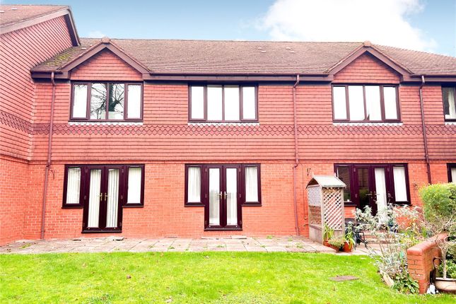 Thumbnail Terraced house for sale in The Chestnuts, Locks Heath, Southampton, Hampshire