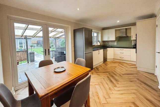 5, Craythorns Crescent, Thirsk photo 3